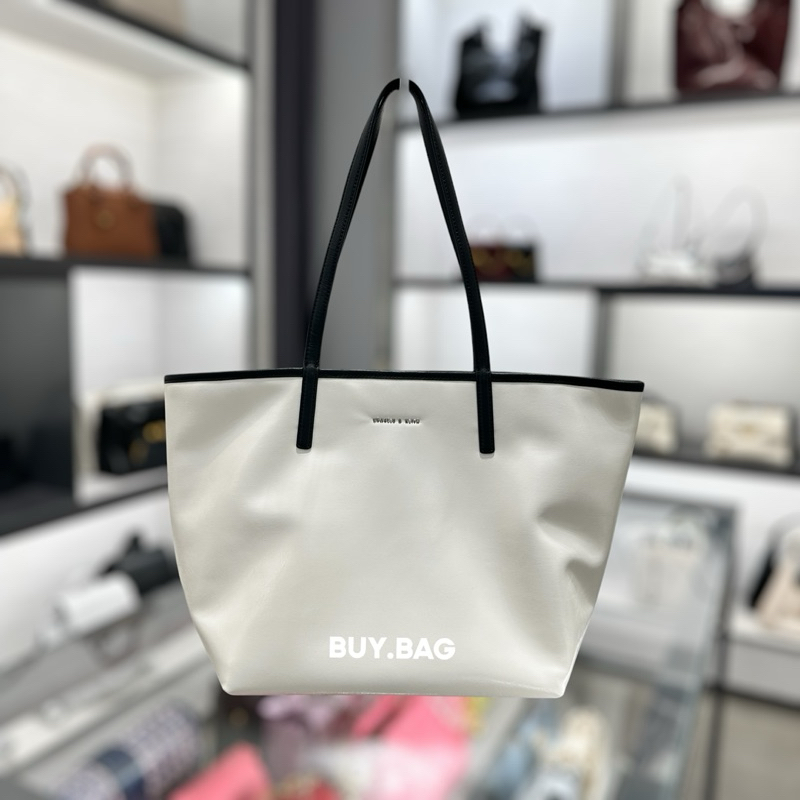 CHARLES & KEITH ( ใช้โค๊ดลด 30% )CK2-30151310 กระเป๋าโท้ท