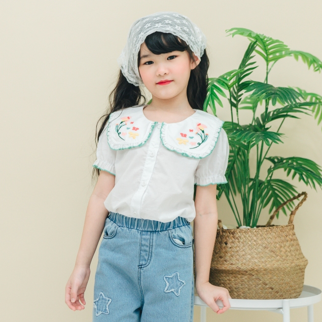 Chelsee เสื้อเชิ้ต ปกบัวระบาย ปักลายดอกไม้ แขนตุ๊กตา ผ้า 100%Cotton อายุ 1.5-10ปี เด็กผู้หญิง เสื้อผ้าเด็กโต รุ่น 238084
