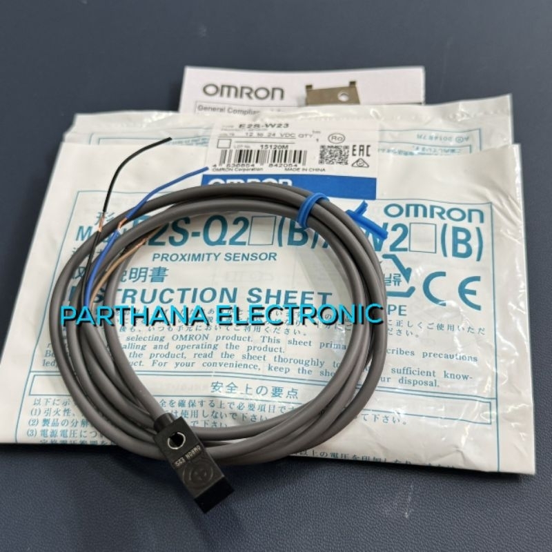 E2S-W23 Proximity Sensor ตัวสี่เหลี่ยมจับด้านบน ระยะจับ 2.5MM
ชนิด NPN NO 3 สาย