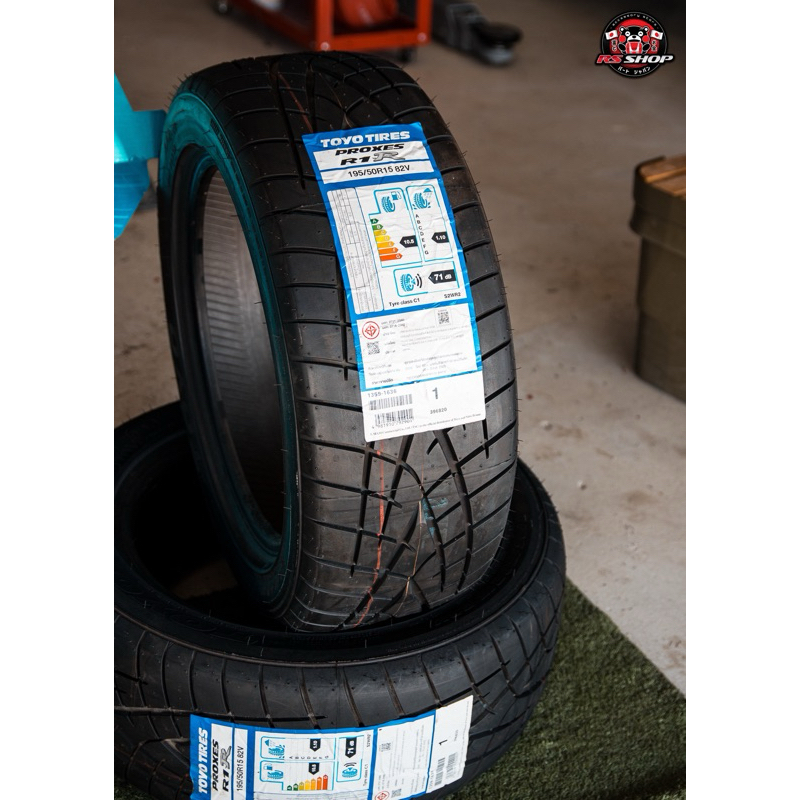 ยางใหม่ Toyo R1R 195/50R15