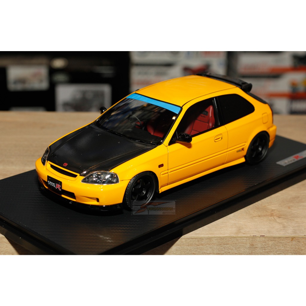Ignition Model 1/18 Honda CIVIC EK9 Type R Yellow