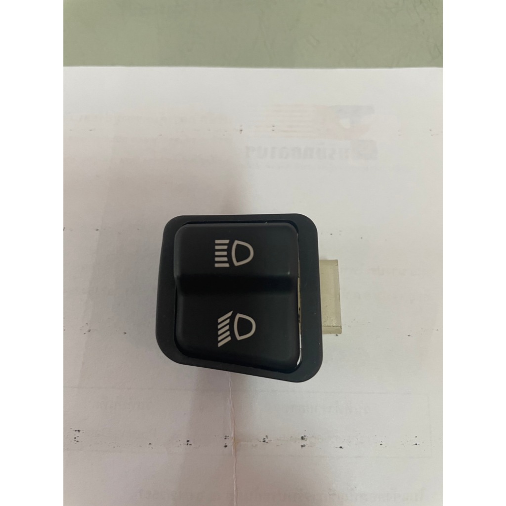 สวิทซ์ไฟสูง-ต่ำ แท้เบิกศูนย์ 100% ใช้กับรถ HONDA รุ่น เวฟ125 (35170-KPH-901)