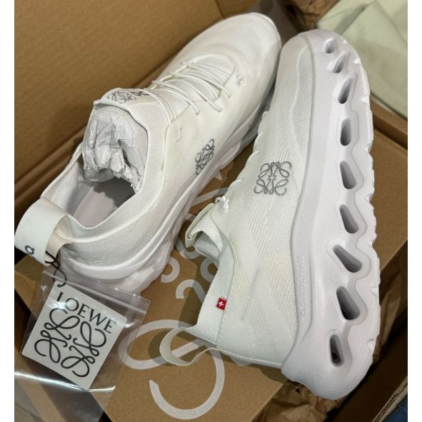 0n x LOEWE CLOUDTILT white ของแท้ 100%