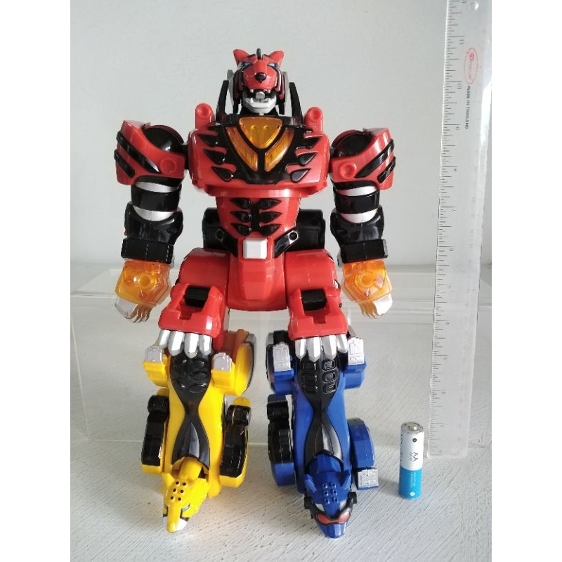 Bandai Jungle Fury Power Rangers Gekiranger DX Geki Touja Megazord