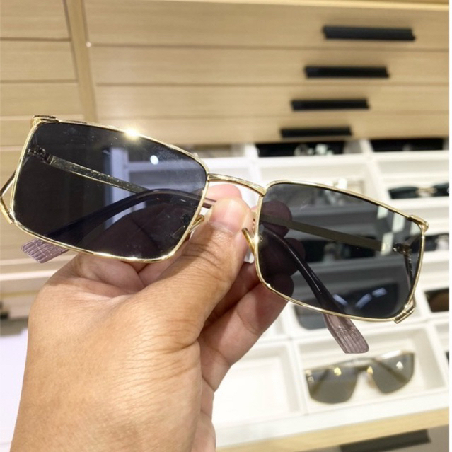 แว่นกันแดด สไตล์วินเทจ สุดฮิต กัน UV400 สามารถนำกรอบเปลี่ยนเลนส์สายตาได้
