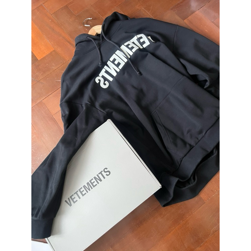 Vetements hoodies เสื้อฮู้ดเวทมองต์ XL