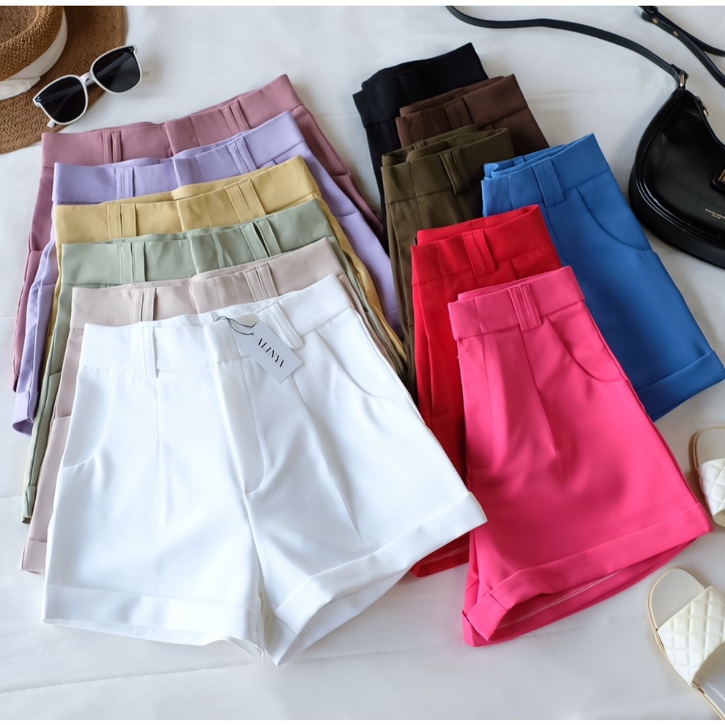 A01 | กางเกงขาสั้น เอวสูงเก็บพุง ( ขาพับ )