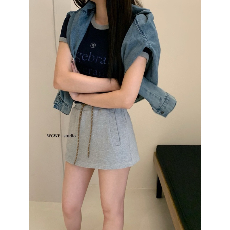 1047 WG.WE mini skort (430฿) กระโปรงกางเกงสั้น เอวสม็อก งานสวย มีเชือกรูดผูกเอว น่ารักมาก มีกระเป๋าข้าง ซับในกางเกง - รูปที่ 6