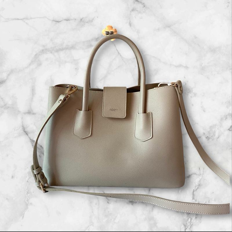 Rooty กระเป๋าถือเกาหลีสีครีม