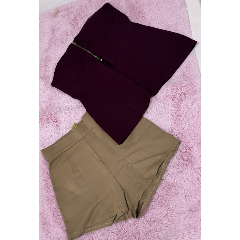 ชุดเซท2ชิ้น เกาะอก เนื้อผ้าดีมากจากร้านYN BRANDS เอว28-29