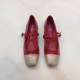 New!!! น่ารักไปกับรองเท้าแมรรี่เจน ประดับด้วยเข็มขัดดอกไม้สีทอง วัสดุเป็นพื้นยาง ไม่ลื่น Mary Janes
