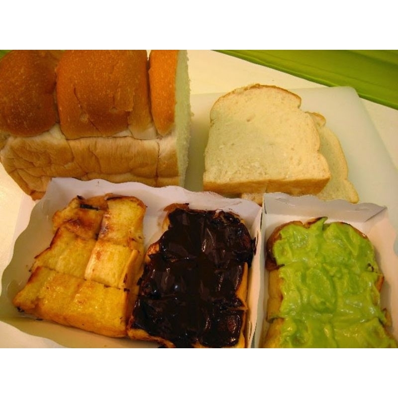 ถาดกระดาษใส่อาหาร ขนมปัง ขนมครก พับสำเร็จรูป (50 ใบ) มี 2 ขนาด 4x4 และ 4x6 คละลาย - รูปที่ 3