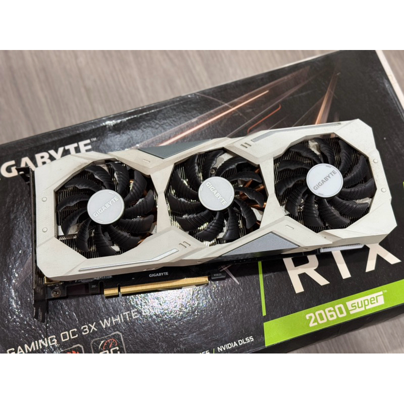 RTX2060 Super 8GB Gigabyte 3Fans มือ2 สีขาวหายาก สินค้าพร้อมส่ง