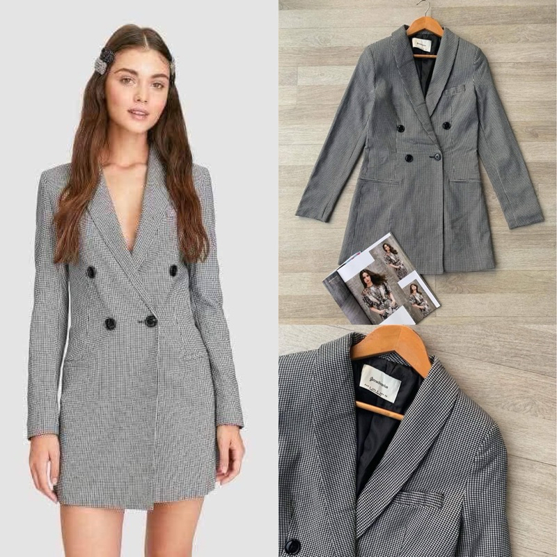 Stradivarius blazer dress size xs ลาย houndstooth ใส่ครั้งเดียว 450.-