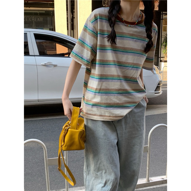 seoul.fluffy เสื้อยืด oversize ลายริ้ว ทรงหลวม เนื้อผ้านุ่ม ใส่สบาย มีของพร้อมส่ง