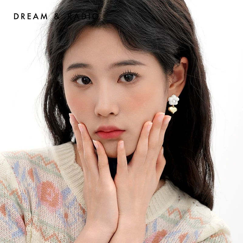 พร้อมส่ง  ต่างหูหัวใจ ต่างหูก้านเงินแท้ 92.5% ราคา ถูกที่สุด ดีลบีเคเค แกลเลอรีภาพที่ 3