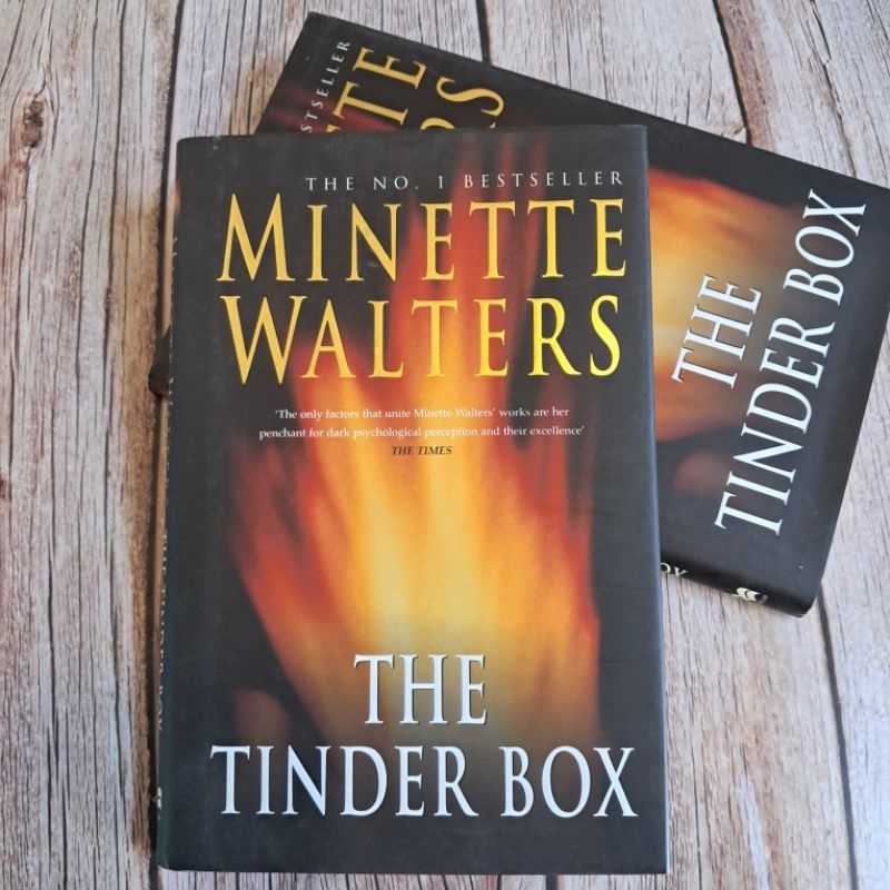 #มือสอง นิยายผู้ใหญ่ The Tinder Box. By Minette Walters.