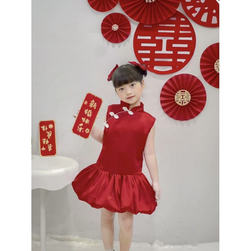 ชุดเดรสบอลลูนตรุษจีน แต่งกระดุมจีน  แถมกิ๊ฟติดผม 2 ข้าง