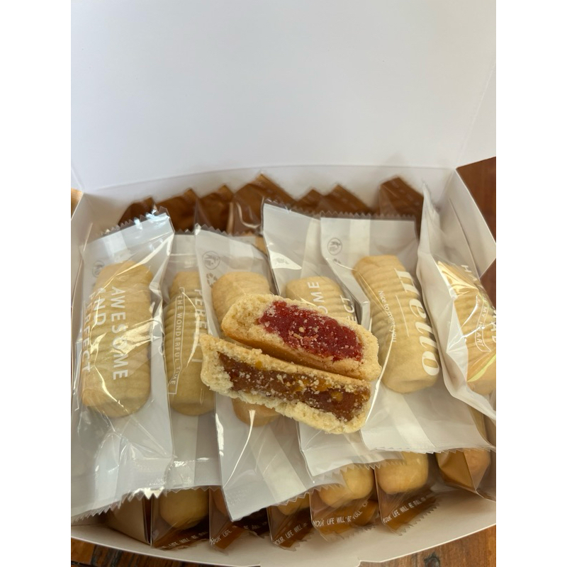 คุกกี้ตัวหนอนคละไส้รวม20 ชิ้น🍓🍍สัปปะรด10+สตอเบอรี่10