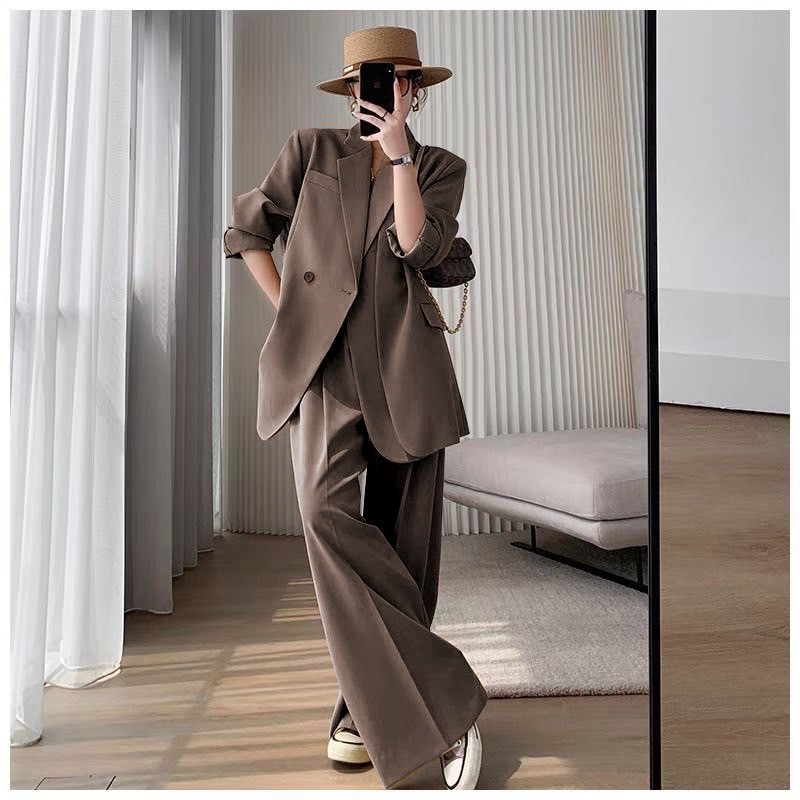 SUIT-21🍑เซ็ตสูทผู้หญิง สไตล์เกาหลี ทรงใหญ่ใส่สวย (ขายยกเซ็ต)  เซ็ตสูทแฟชั่น เบลเซอร์ ใส่ทำงาน 🍑