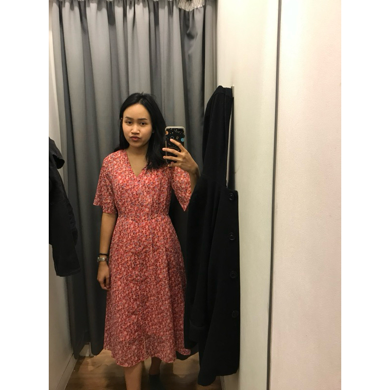 Uniqlo studio Sanderson dress