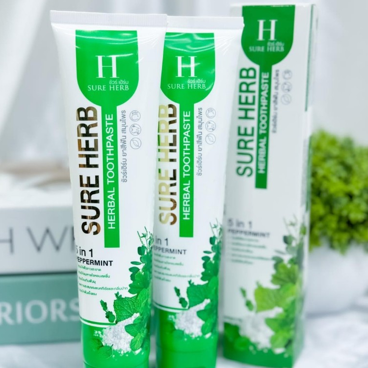 SURE HERB ( x3 หลอด ) ชัวร์เฮิร์บ ยาสีฟัน 5 in 1 ฟันขาว สะอาด ป้องกันฟันผุ ลมหายใจสดชื่น 100 g.