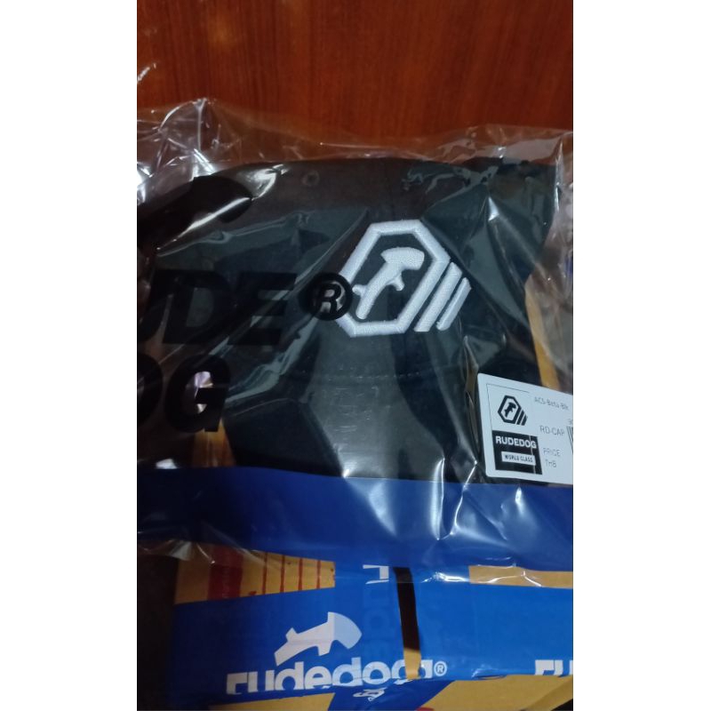 หมวก Rudedog รุ่น BETA สีดำ