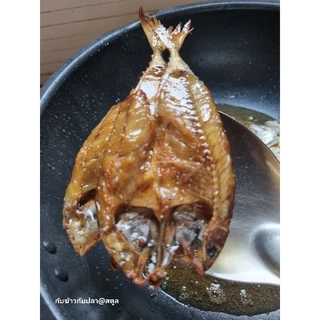 ปลาทูปลาทูแขกแดดเดียว.หอมอร่อยทำจากชาวประมงสดใหม่