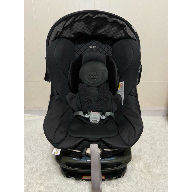 Combi Luxtia turn 360° สีดำ มีขาค้ำ ซัพพอร์ตแท้ครบตรงรุ่น มีหลังคาบังแดด งานสวย สภาพดี หมุนลื่นมาก