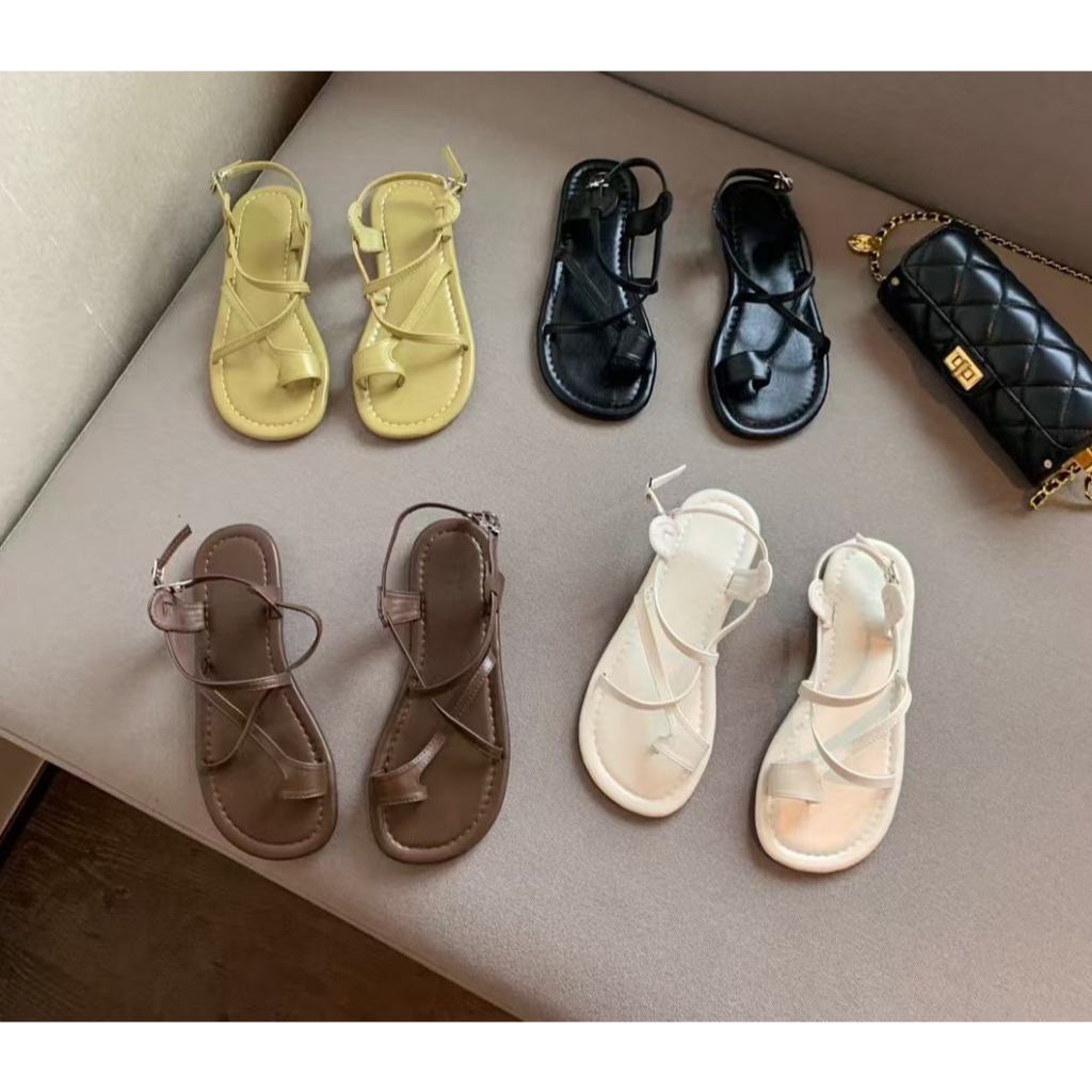 [Limited Offer] รองเท้าเเตะพรีเมี่ยมคละแบบ พื้นนิ่มใส่สบาย ราคาโรงงาน