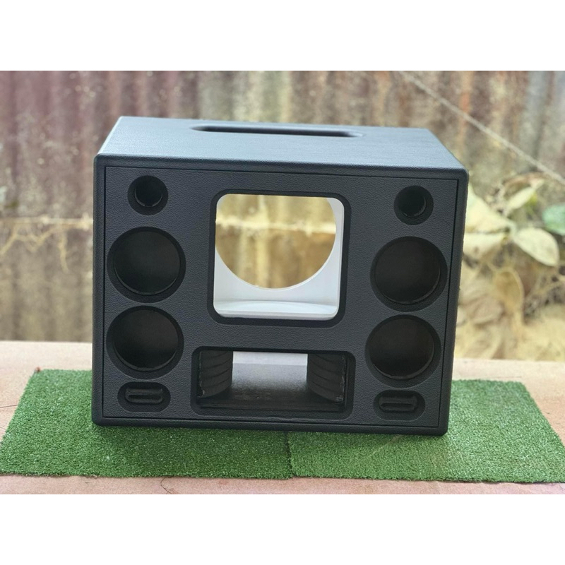 ตู้เปล่าหุ้ม หนัง 10 นิ้ว DM กลาง4”4 แหลม 3“2