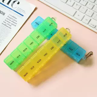✅(ถูกที่สุด พร้อมส่ง) กล่องยา ตลับยา ตลับใส่ยา 7 ช่อง แบบยาว