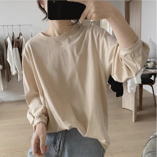 เสื้อยืดแขนยาวทรงหลวมสไตล์เกาหลี สีพื้น Oversize เสื้อผ้าสาว…