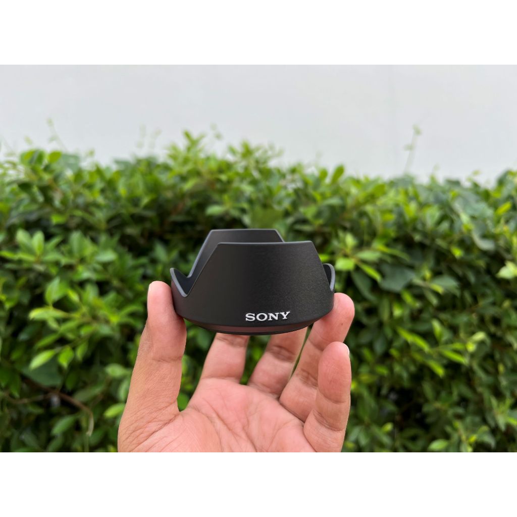 Hood Sony FE 35mm f/1.8 และ E 16-70mm f/4 ZA OSS (ไม่ใช่ที่ติดมากับเลนส์ / ทดแทนฮูดเดิม ALC-SH159 ใส
