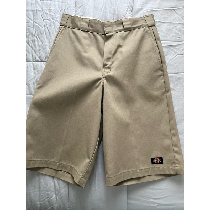 กางเกง Dickies รุ่น 42283 ขาสั้น-สีคากิ (เอว 30)