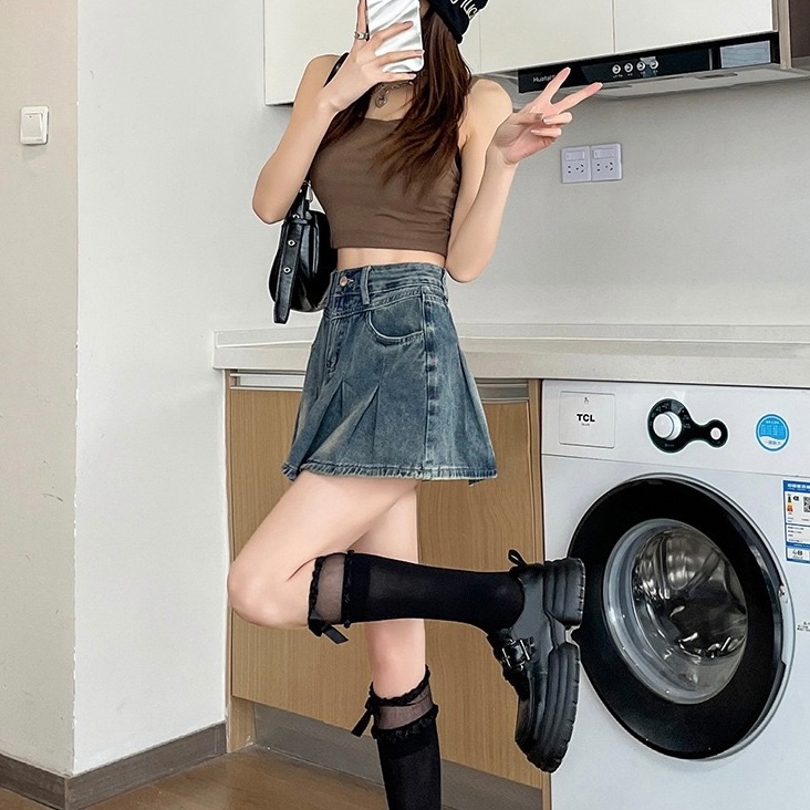 TAIWEI กระโปรงกางเกง กระโปรงยีนส์ เอวสูง ทรงเอ จีบรอบ เกาหลีมินิ สุดเก๋