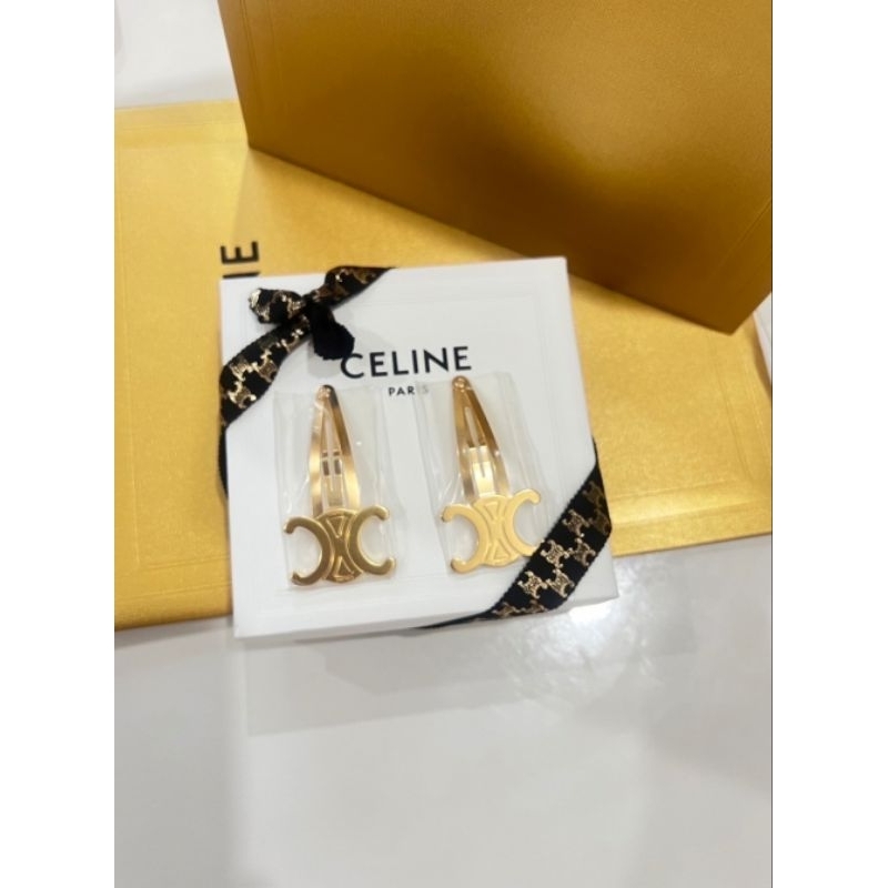 New กิ๊บ Celine Hair Clip Set of 2 Triomphe สีทอง มือ1ของแท้💯 พร้อมส่ง