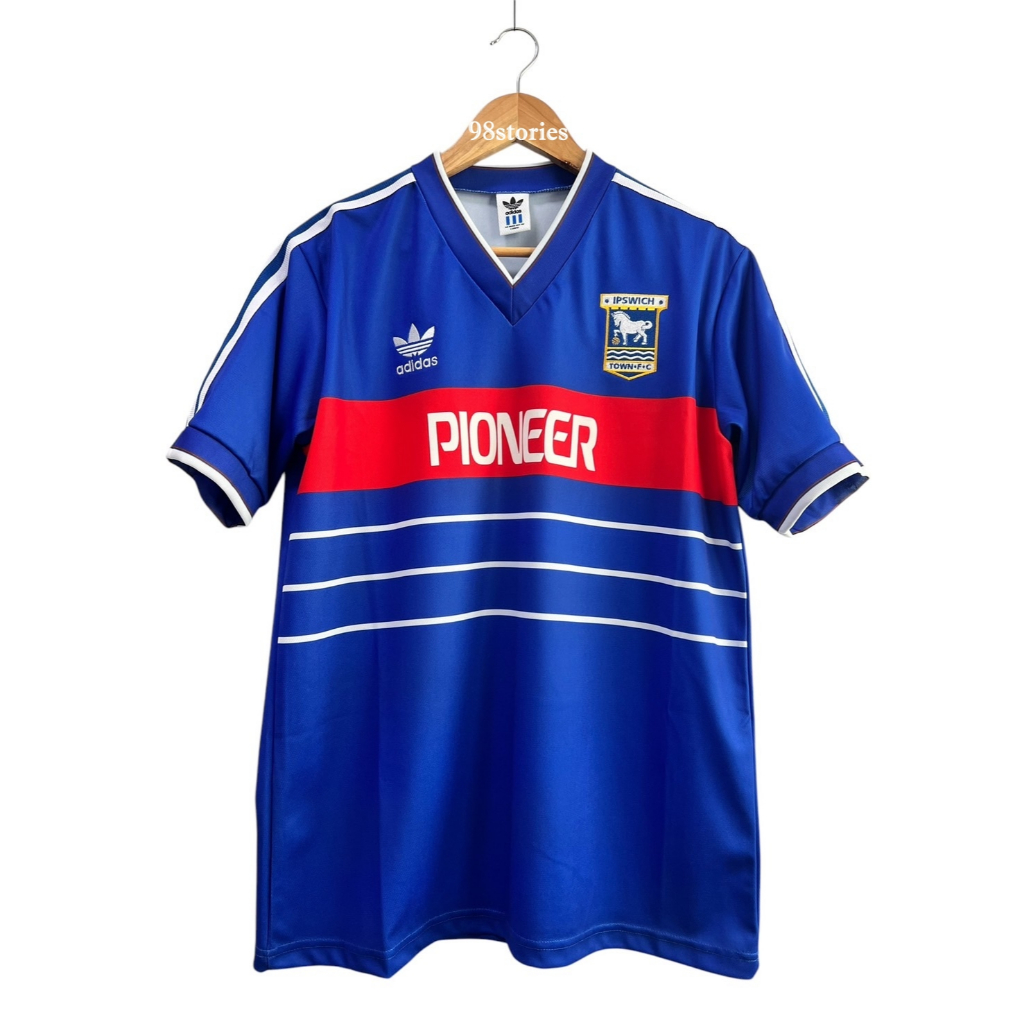เสื้อบอลย้อนยุค อิปสวิช 1985 เหย้า สีน้ำเงิน