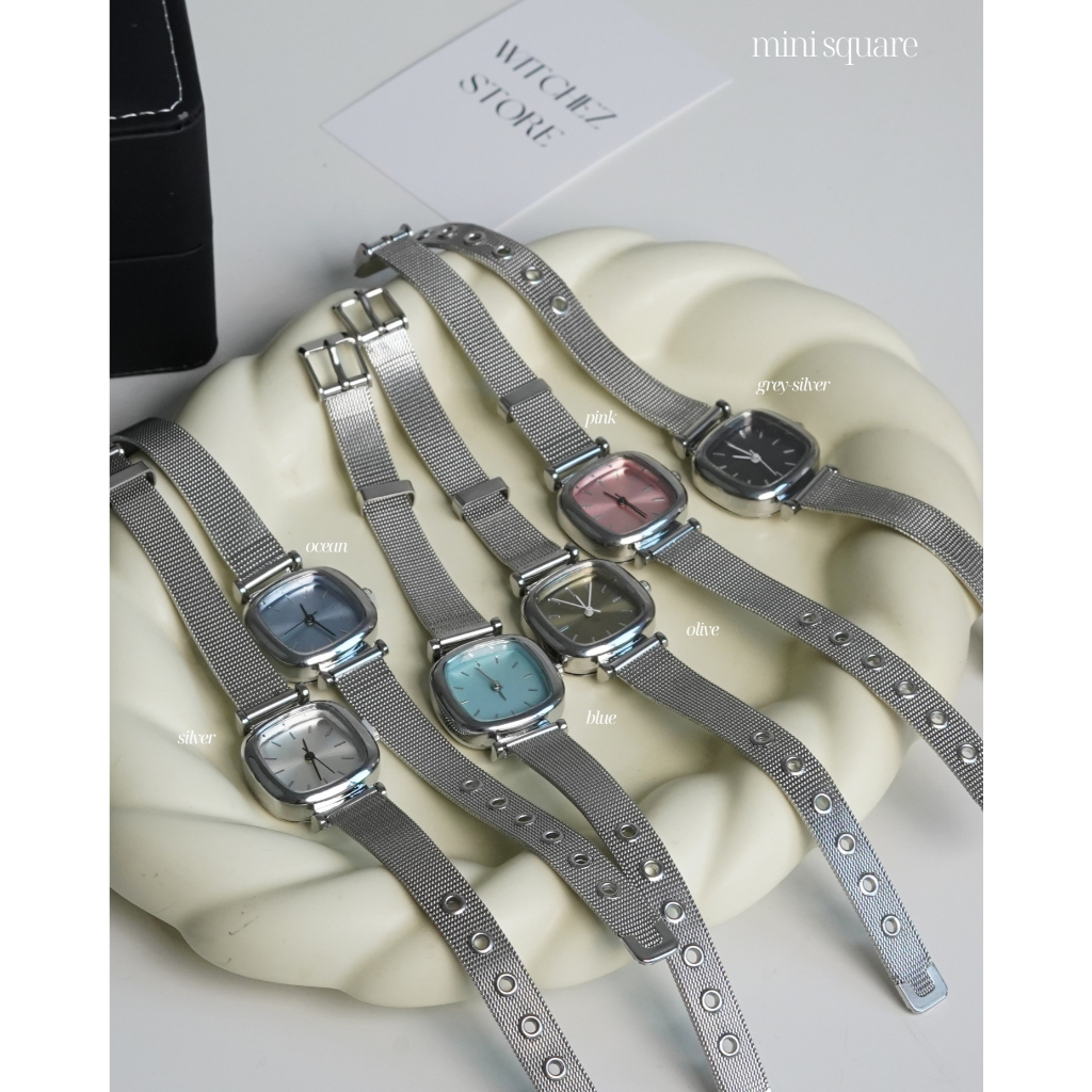 นาฬิกาข้อมือWitchez รุ่น Mini Square สายสีเงิน