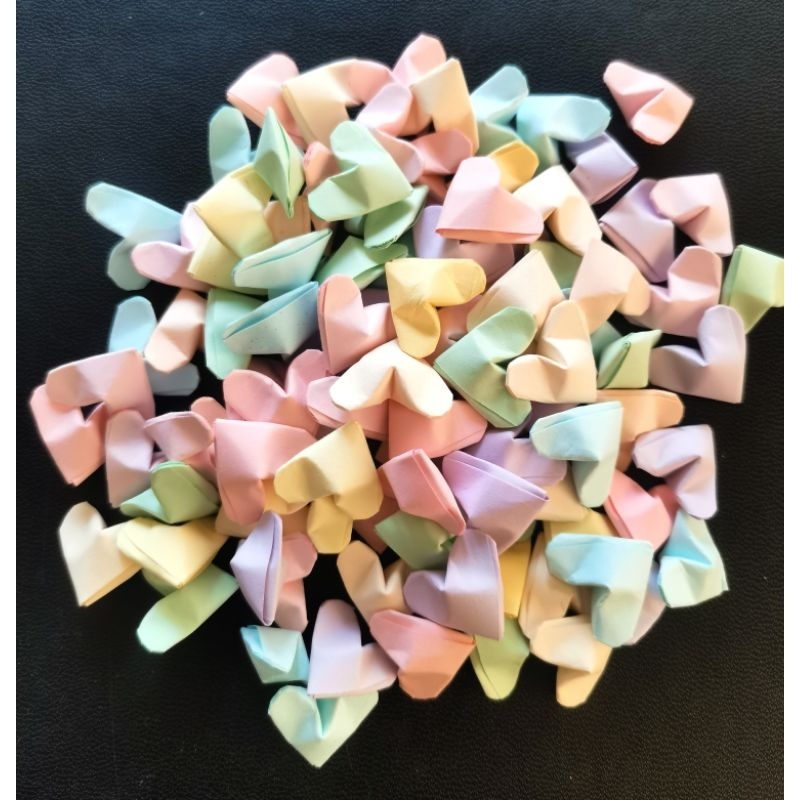 หัวใจกระดาษสีพาสเทล​ ​พับสำเร็จ​ แพ็ก​ 100 ดวง