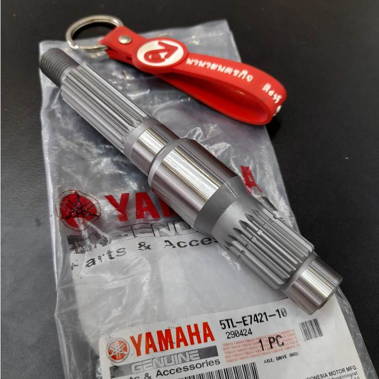 5TLE742110 แกนล้อหลัง FINO MIO แกนราวสเตอร์ YAMAHA แท้ 4C9-E7421-00 5TL -10