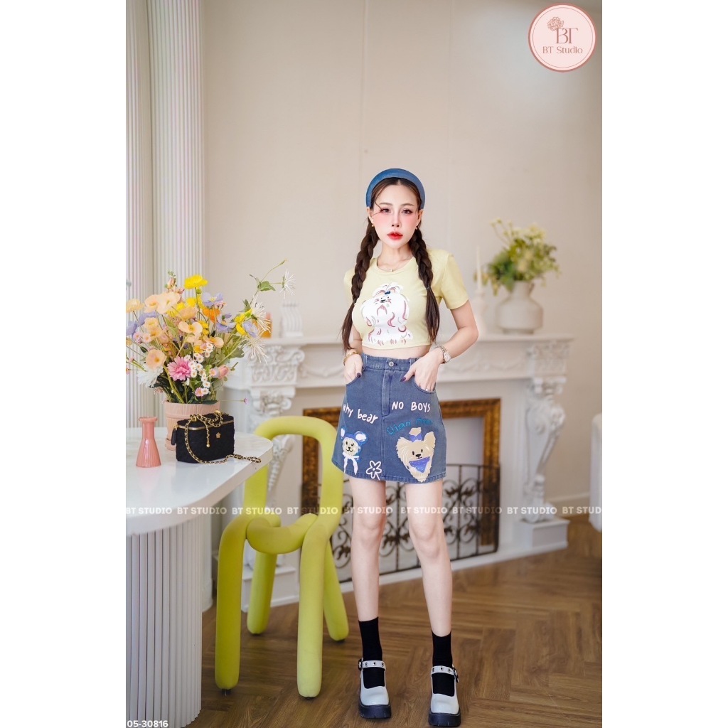 BT 05-30816 เซท 2 ชิ้น เสื้อยืดแขนสั้นสกรีนลายน้องหมาา แมทซ์กับกระโปรงยีนส์แต่งลายนุ้งหมา ด้านในมีซั