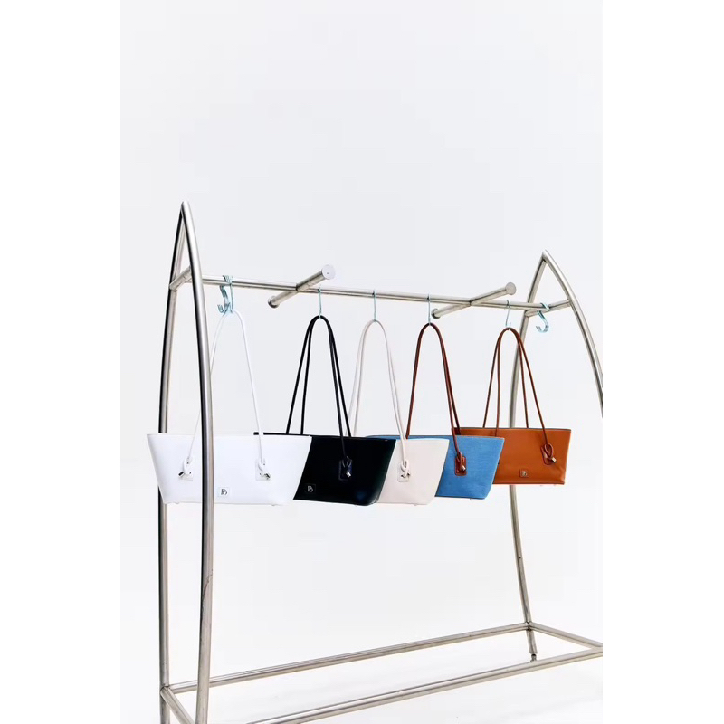 POLARBOLL กระเป๋าสะพายหนังรุ่น SHERPEL (ของใหม่💯)