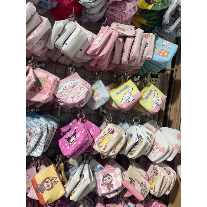 กระเป๋าใส่เหรียญ/กระเป๋าดินสอ /ลายการ์ตูน ซาริ/โดเรม่อน/แคร์แบร์/12ชิ้น