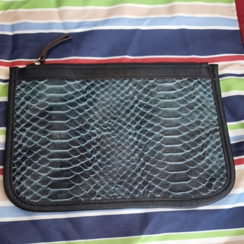 กระเป๋าคลัทช์ Marie Claire