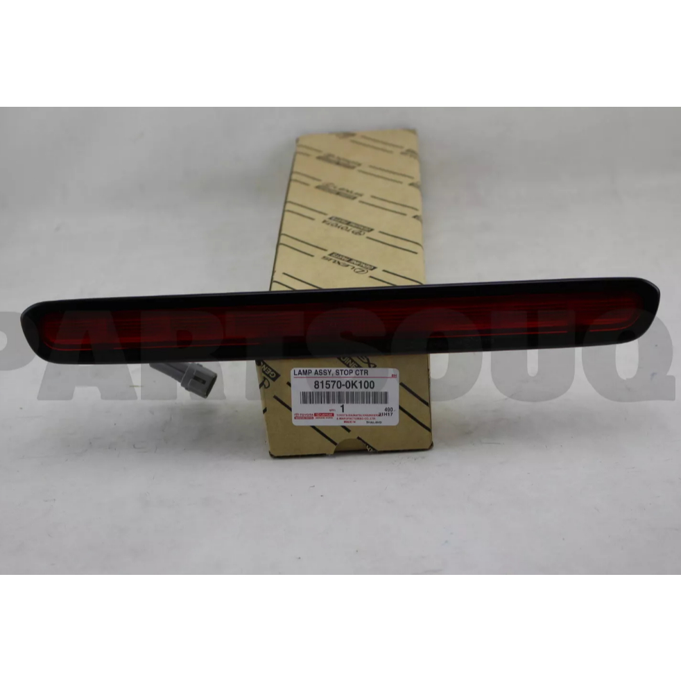 855. (ของแท้) 81570-0K100 ไฟเบรคฝาท้าย Toyota REVO ปี 2015 /เบิกศูนย์