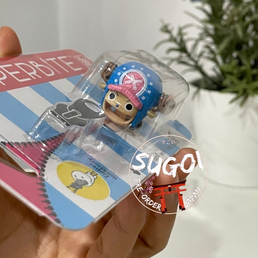 (ของแท้ 100%) 🎌 Zipper bite One Piece Chopper  Luffy ติดซิปห้อยกระเป๋า