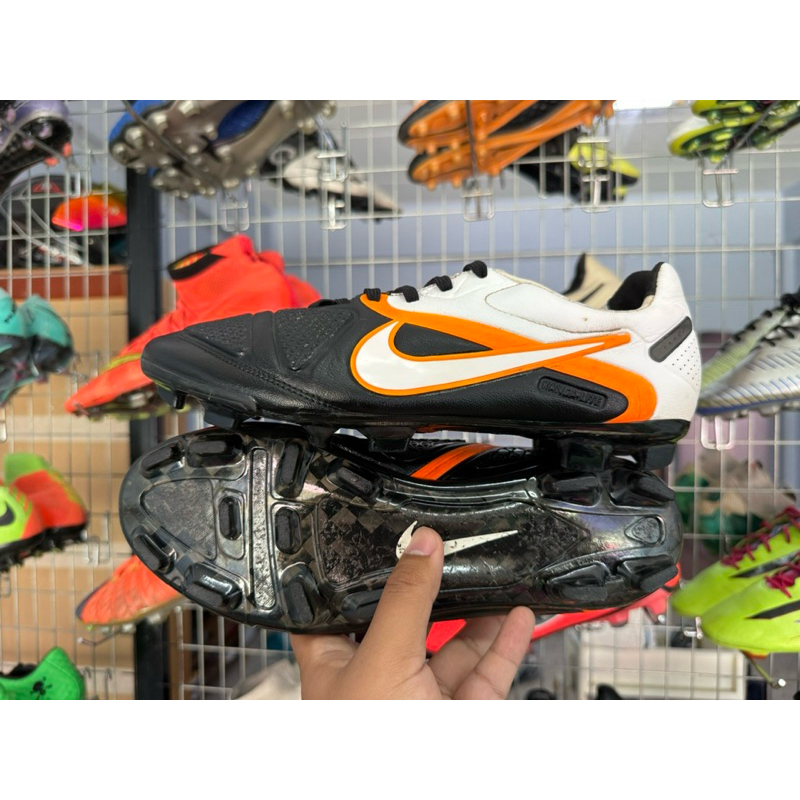 Nike CTR 360 FG สายคลาสสิค