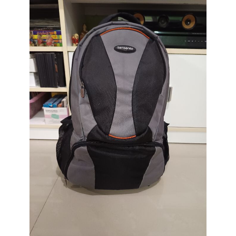 กระเป๋าเป้แบรนด์samsoniteมือสอง