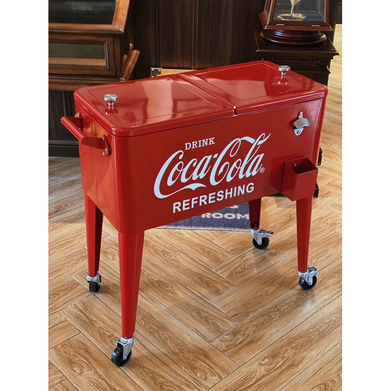 ถังน้ำแข็ง Coca-Cola ของแท้  ทำจากเหล็ก สไตล์ Retro ใช้ทำเป็นโต๊ะแต่งร้าน แต่งบ้านได้ ใช้งานได้จริง สีสดสวยมากก ตรงปก ราคา ถูกที่สุด ดีลบีเคเค แกลเลอรีภาพที่ 3